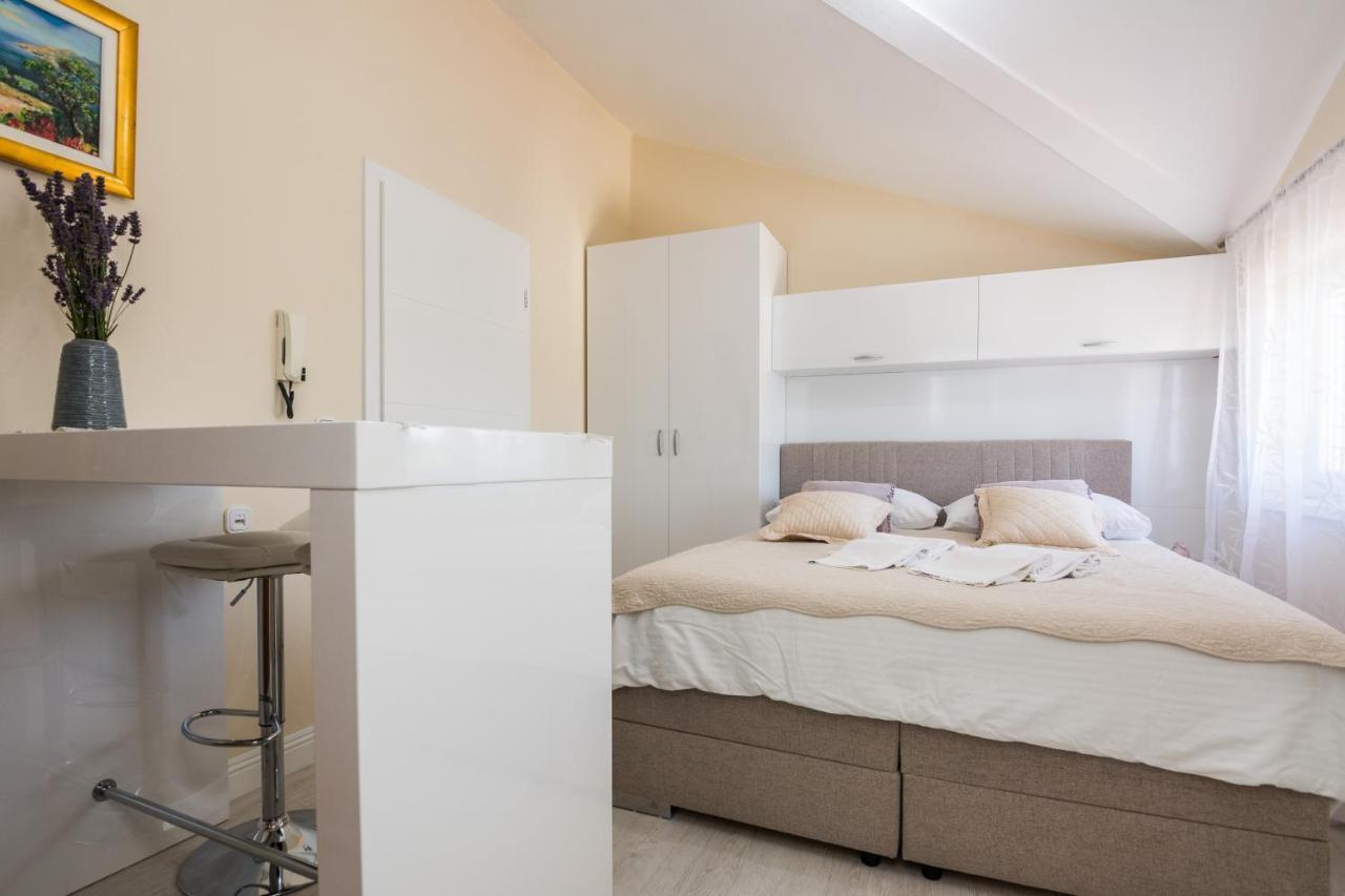 Apartments Medanic - Private Pool Privlaka  Εξωτερικό φωτογραφία
